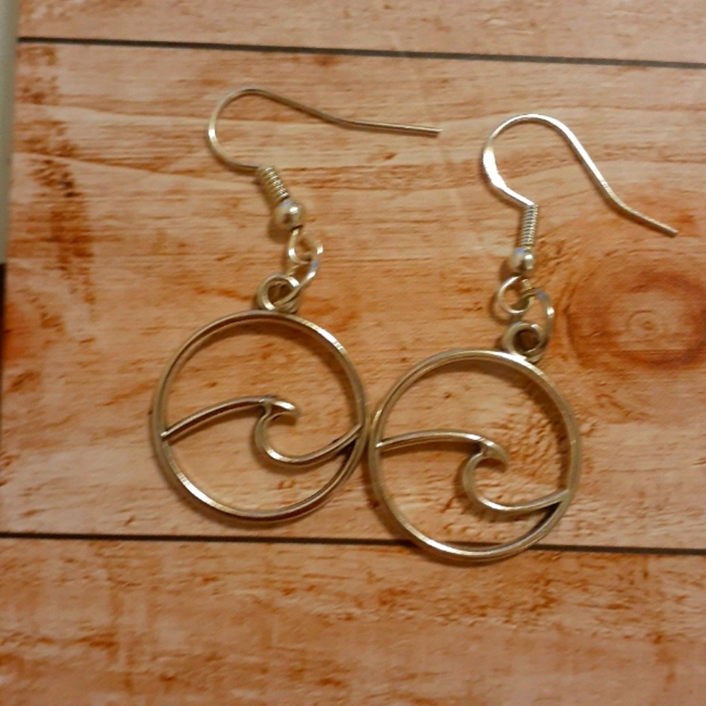 Wave Earrings